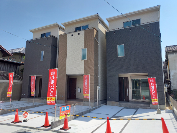 広島市南区東本浦町新築